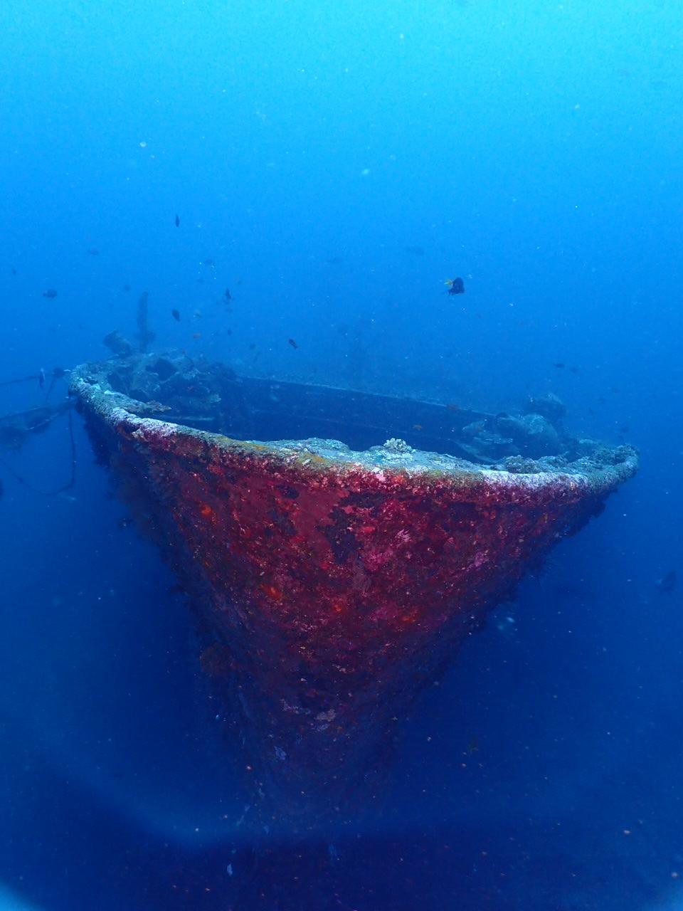 Boga Wreck & Kubu Reef