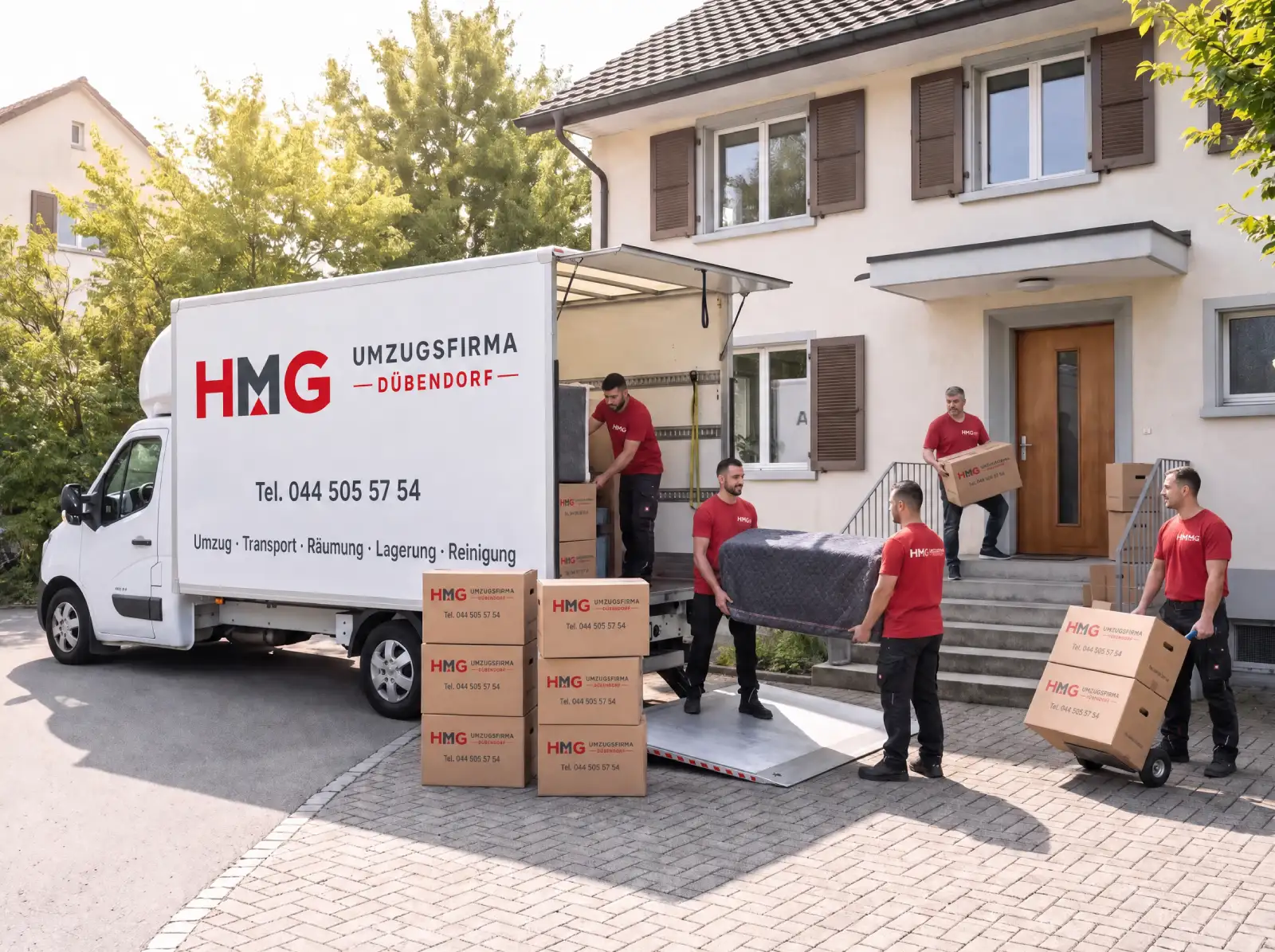 HMG Umzugsfirma Dübendorf Team im Einsatz
