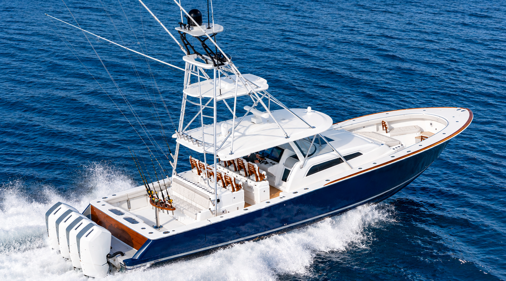 Center console sportfish vessel serviced by Voyager Maritime