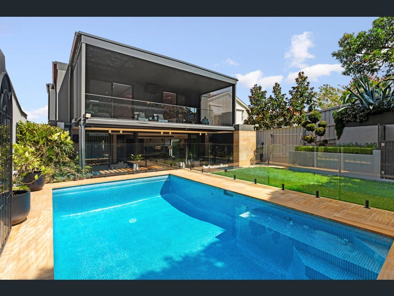 Modern Russell Lea home with swimming pool and river views.