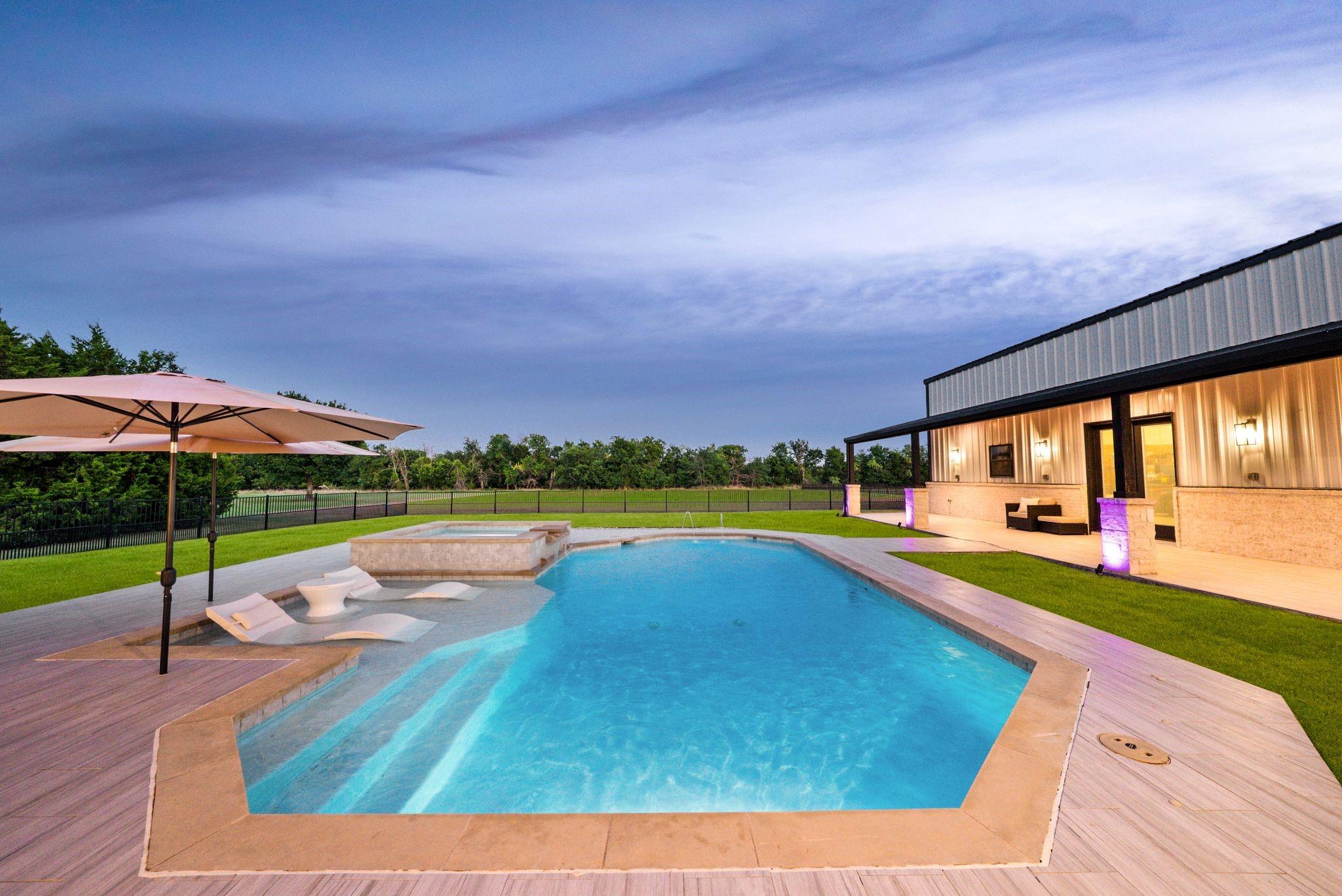 Luxury property — photo 4