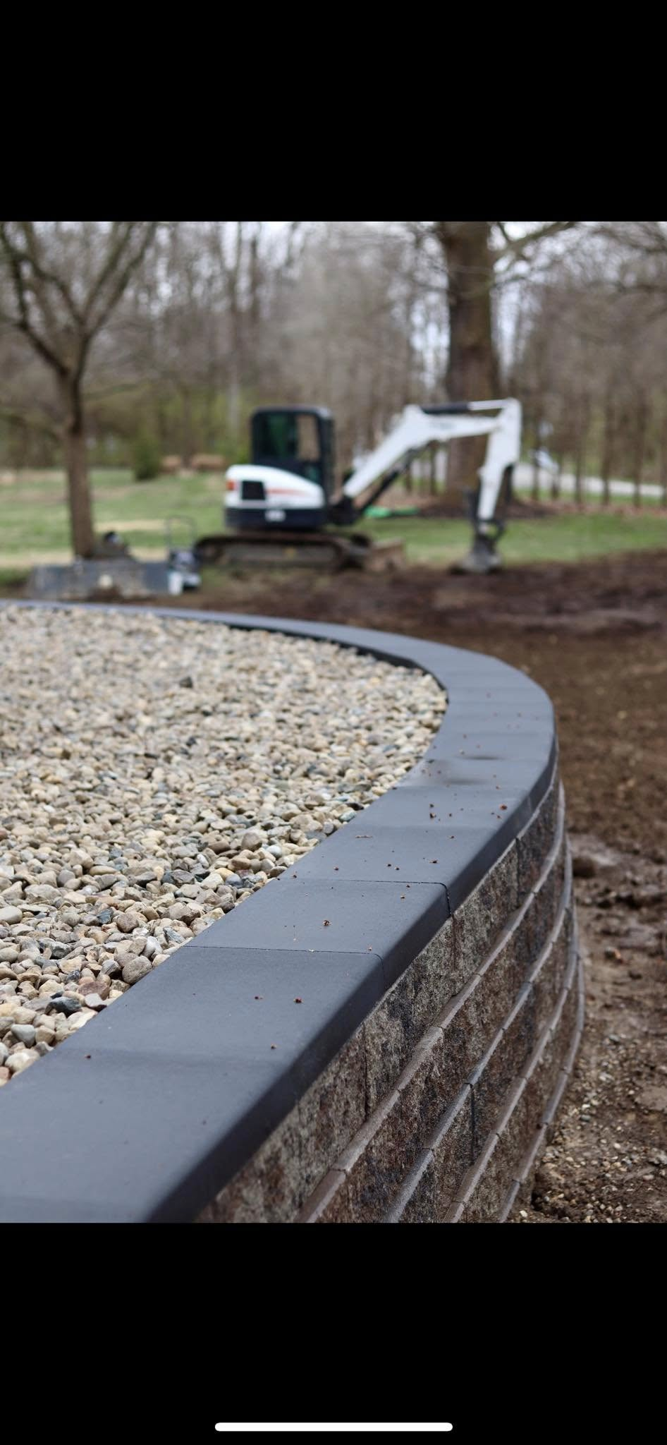 Curved Retaining Wall & Gravel Bed Installation - Xenia, OH