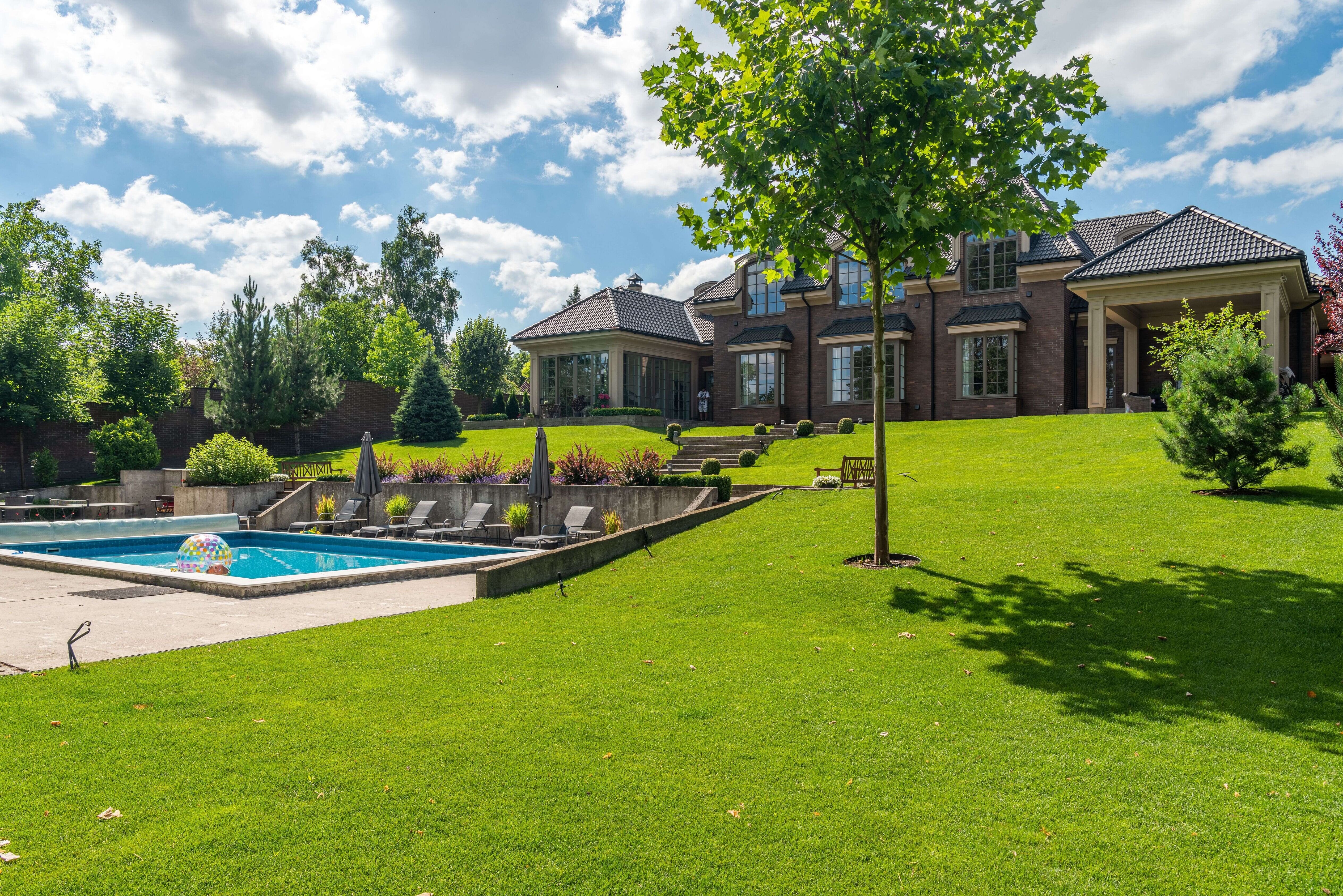 Landscaping — Blue Robin Tree & Lawn Service