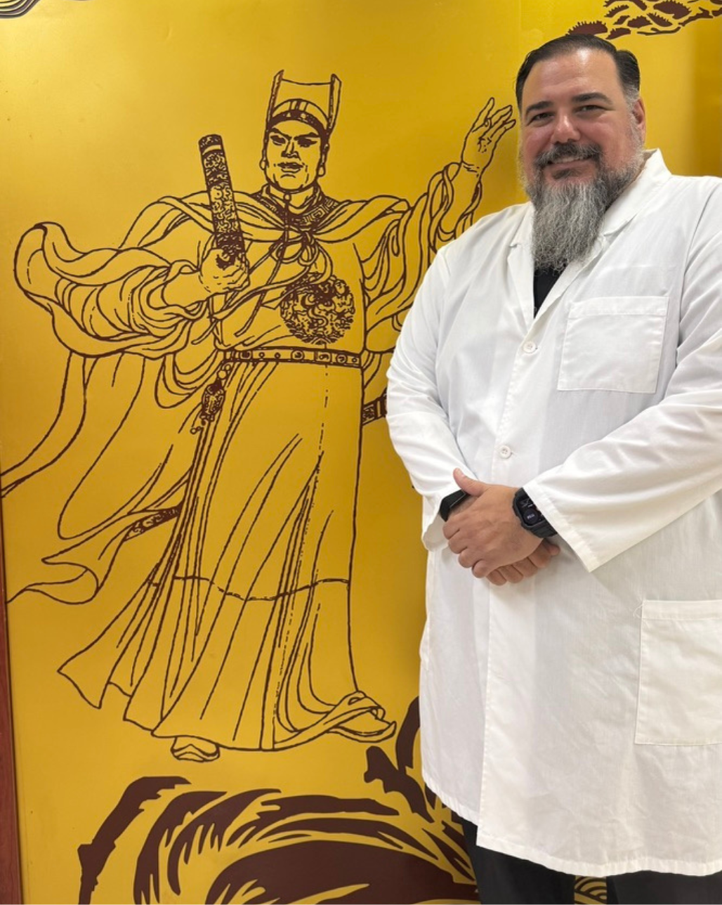 Diego in a clinical setting — Chinese energetic medicine