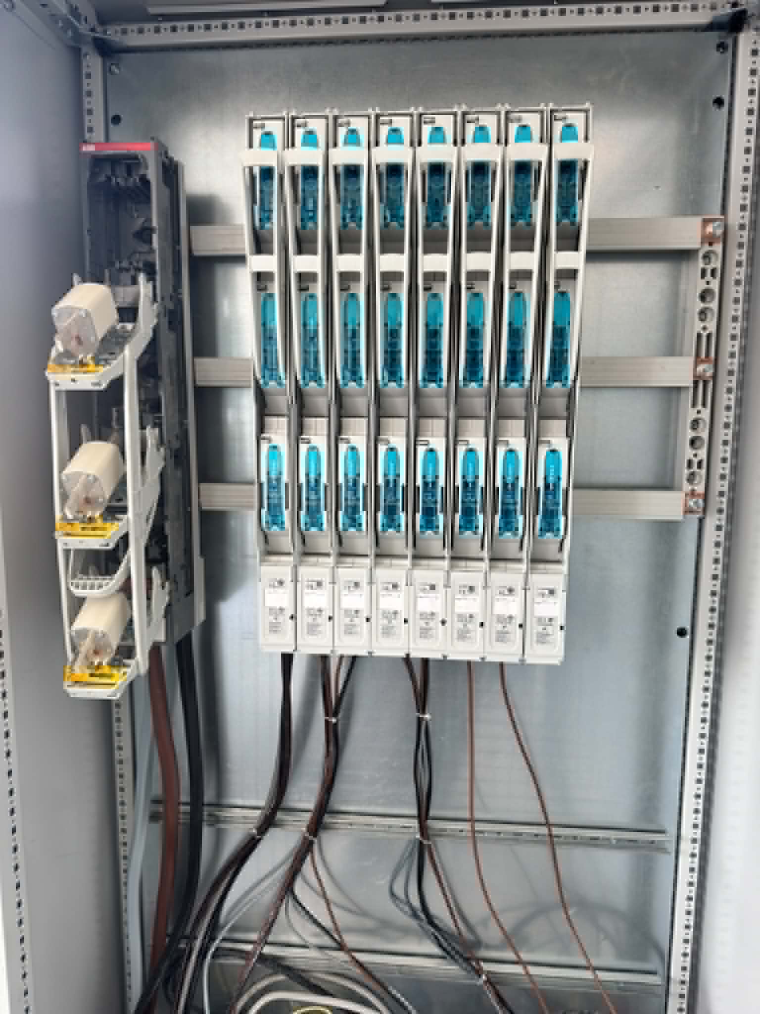 Tablou electric cu automatizări