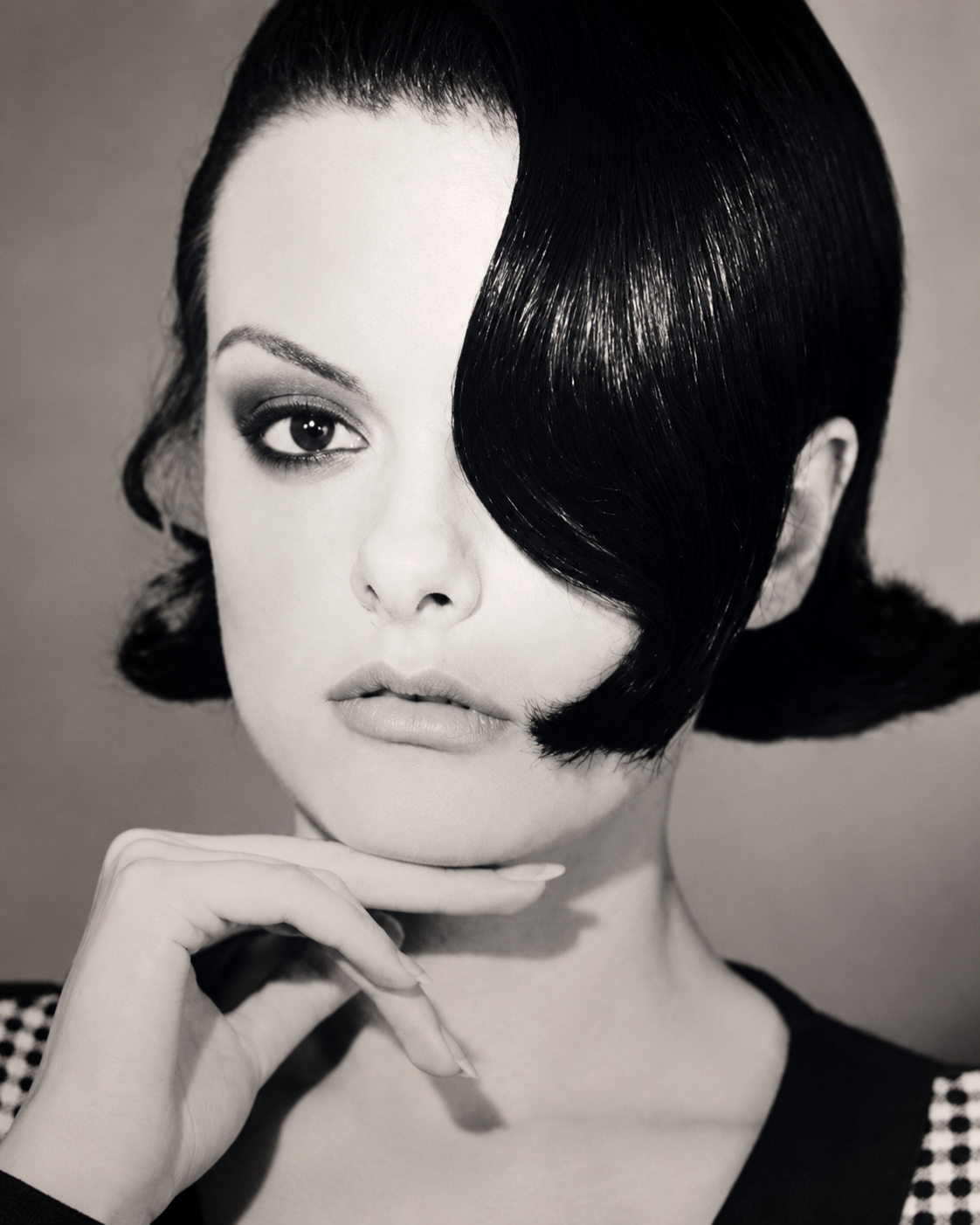 Monochrome Elegance — Classic Portrait Study