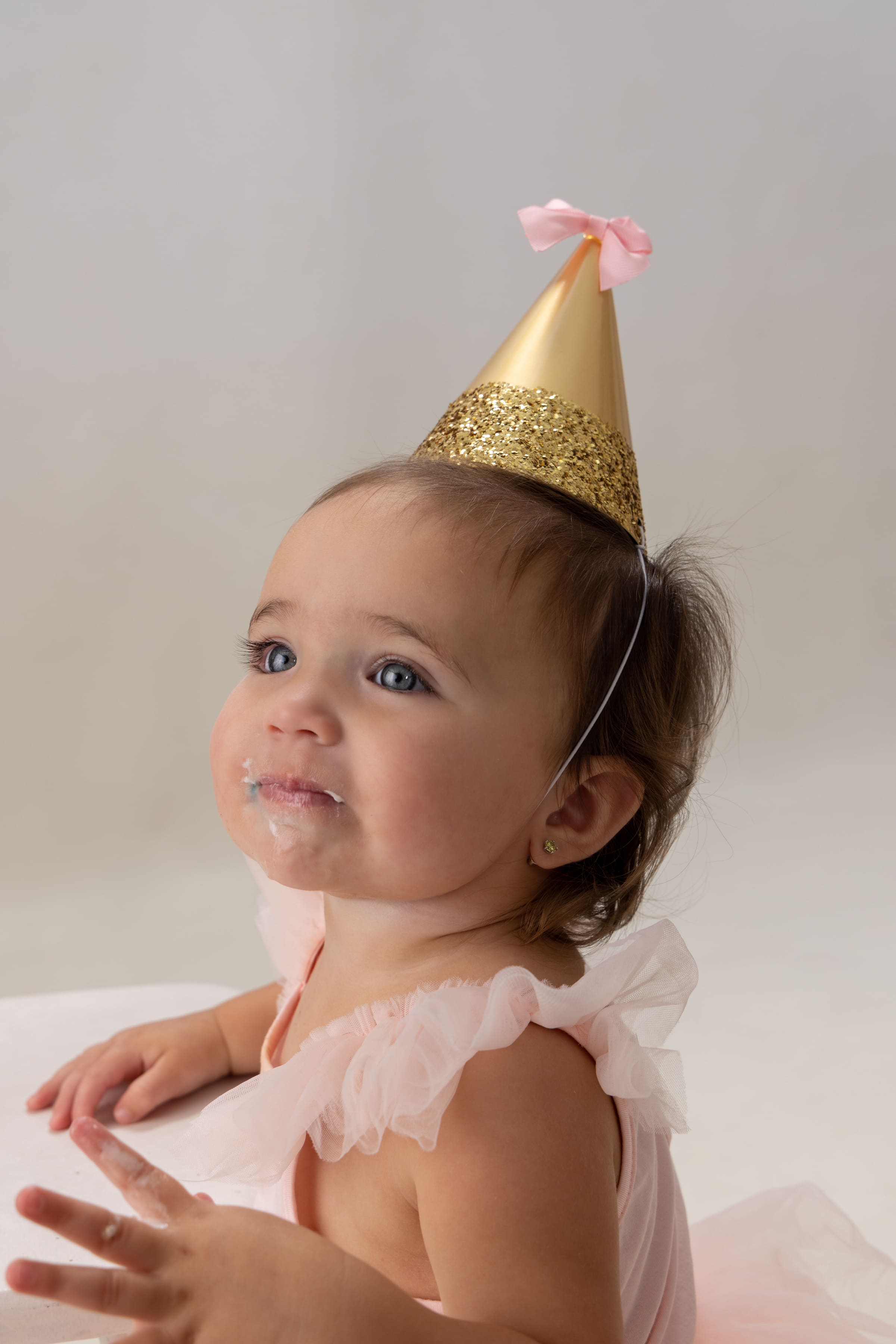 First birthday portrait by Brooke Lazzarini