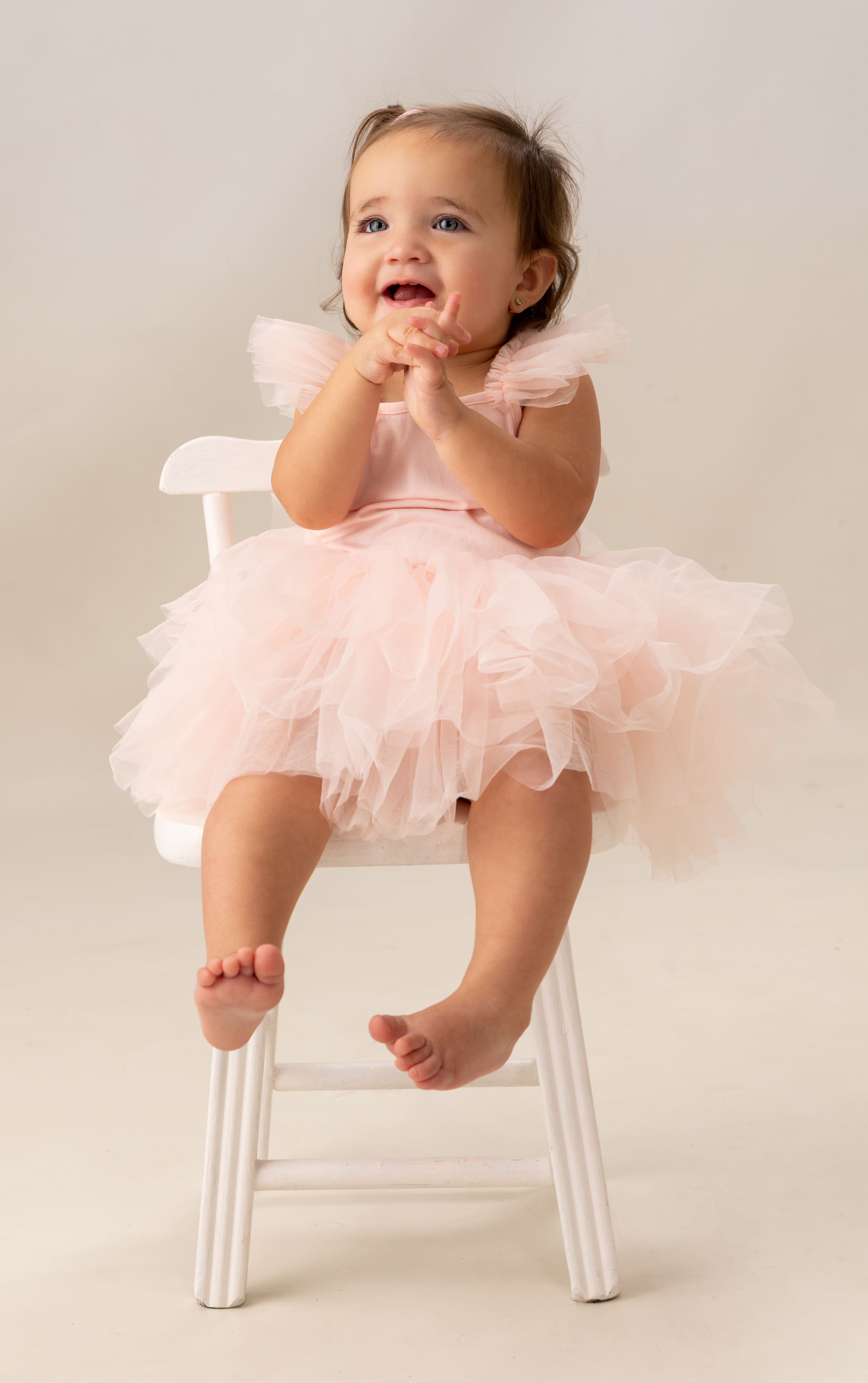 First birthday portrait by Brooke Lazzarini