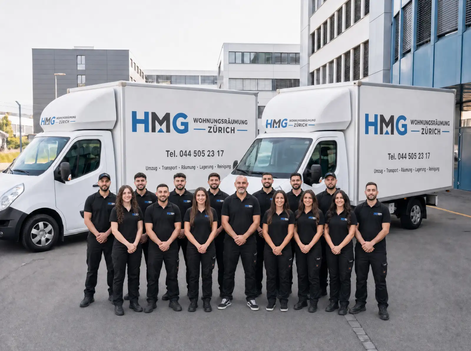 HMG Wohnungsräumung Zürich Team mit Fahrzeugen