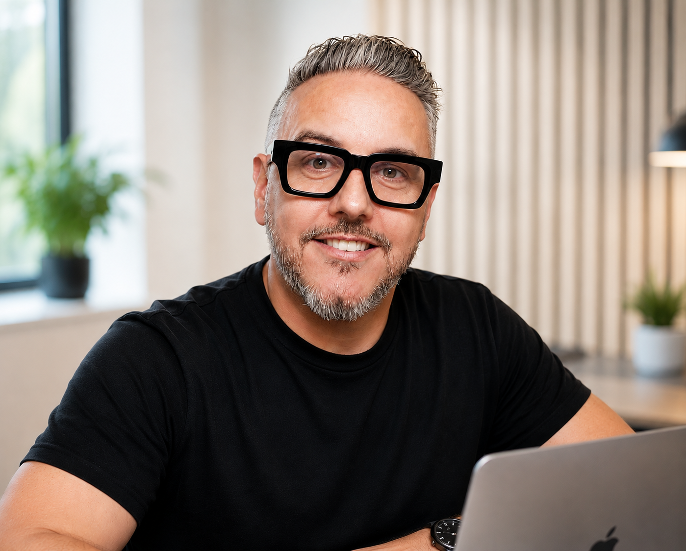 Chris Hunter, Founder & Director of Connection Worx Group