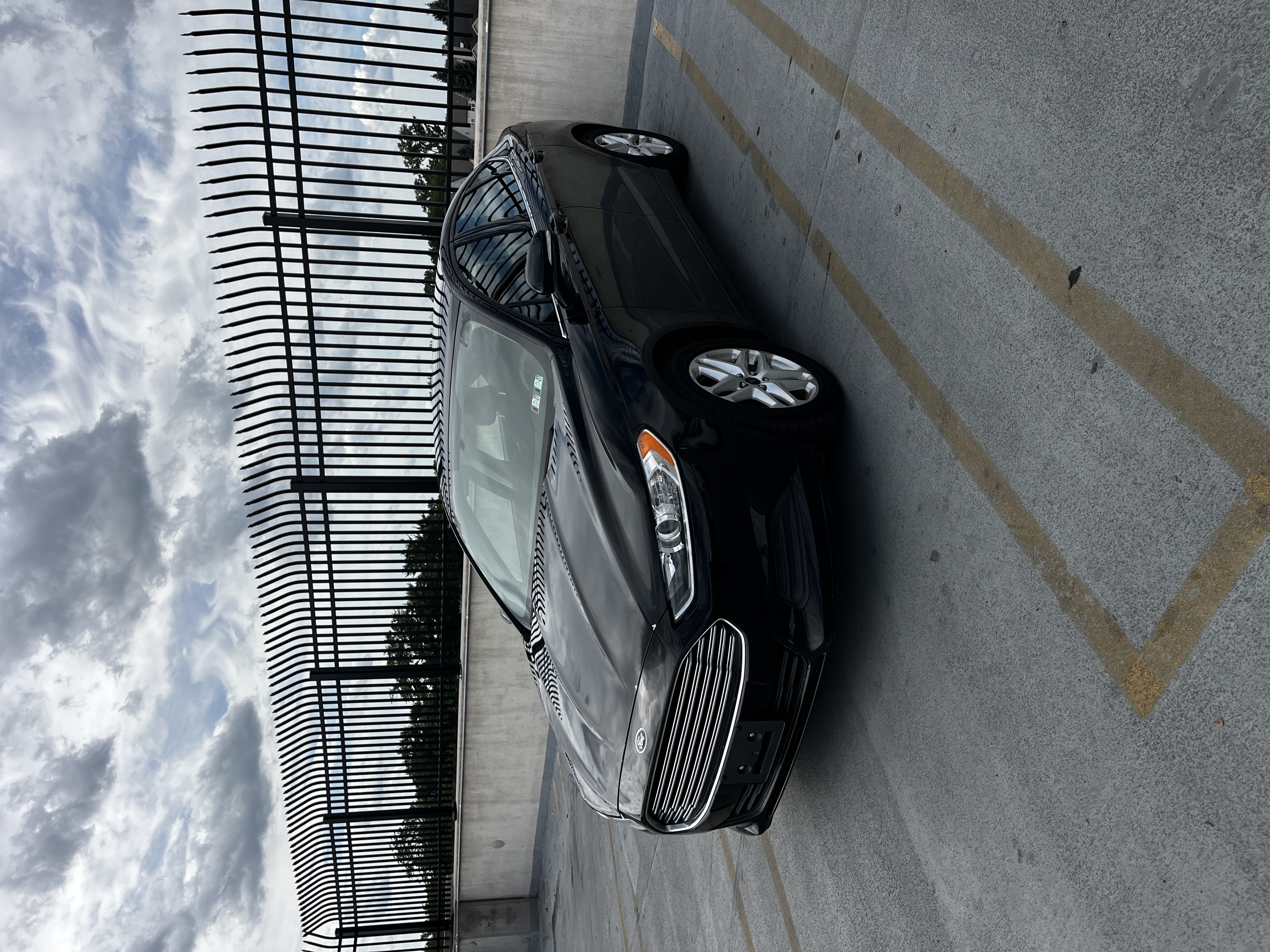 2016 Ford Fusion exterior