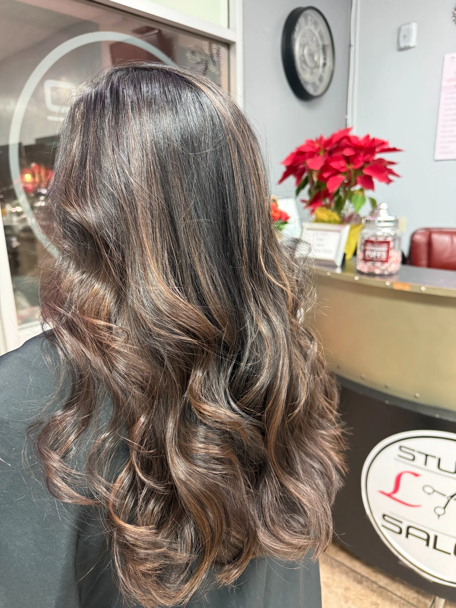 Highlights & Lowlights by Mary Cerna Hairstylist in Indio