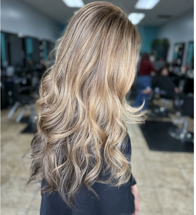 Mary Cerna, hairstylist in Indio, CA