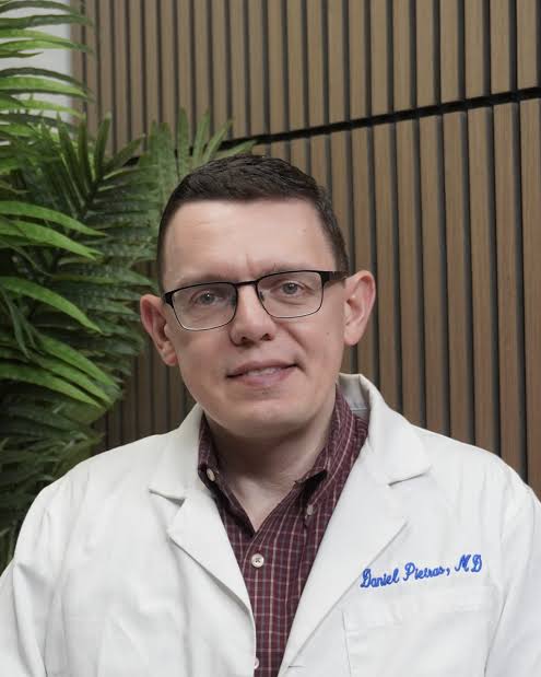 Dr. Daniel Pietras, MD
