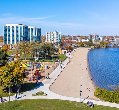 Barrie’s Growing Family Homes: How to Secure the Right Mortgage as the City Expands