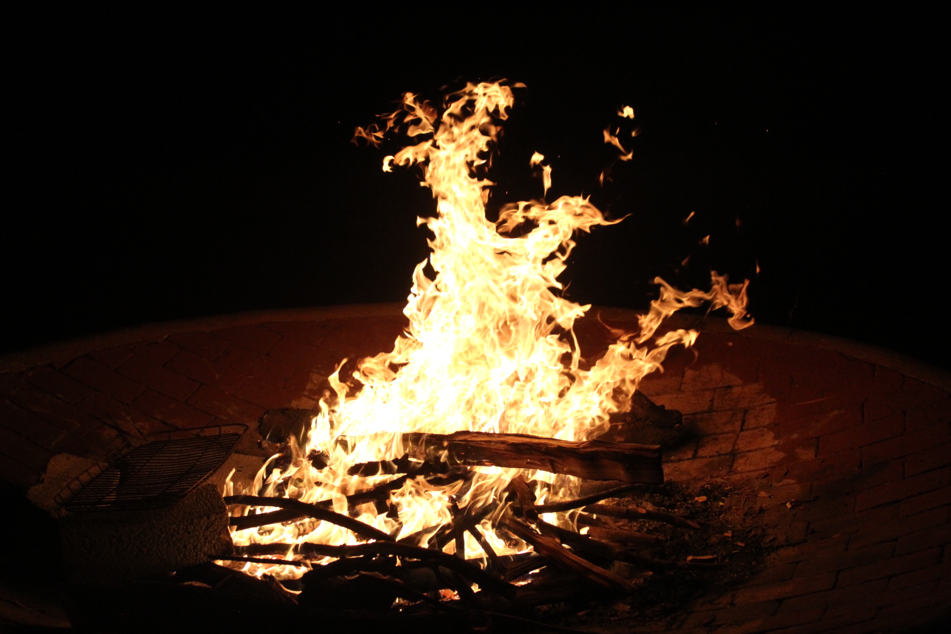 Noches mágicas alrededor del fuego 🔥