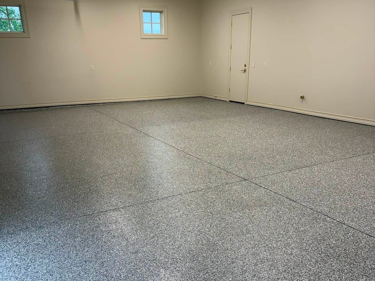 Garage Floors coating installation - slide 3