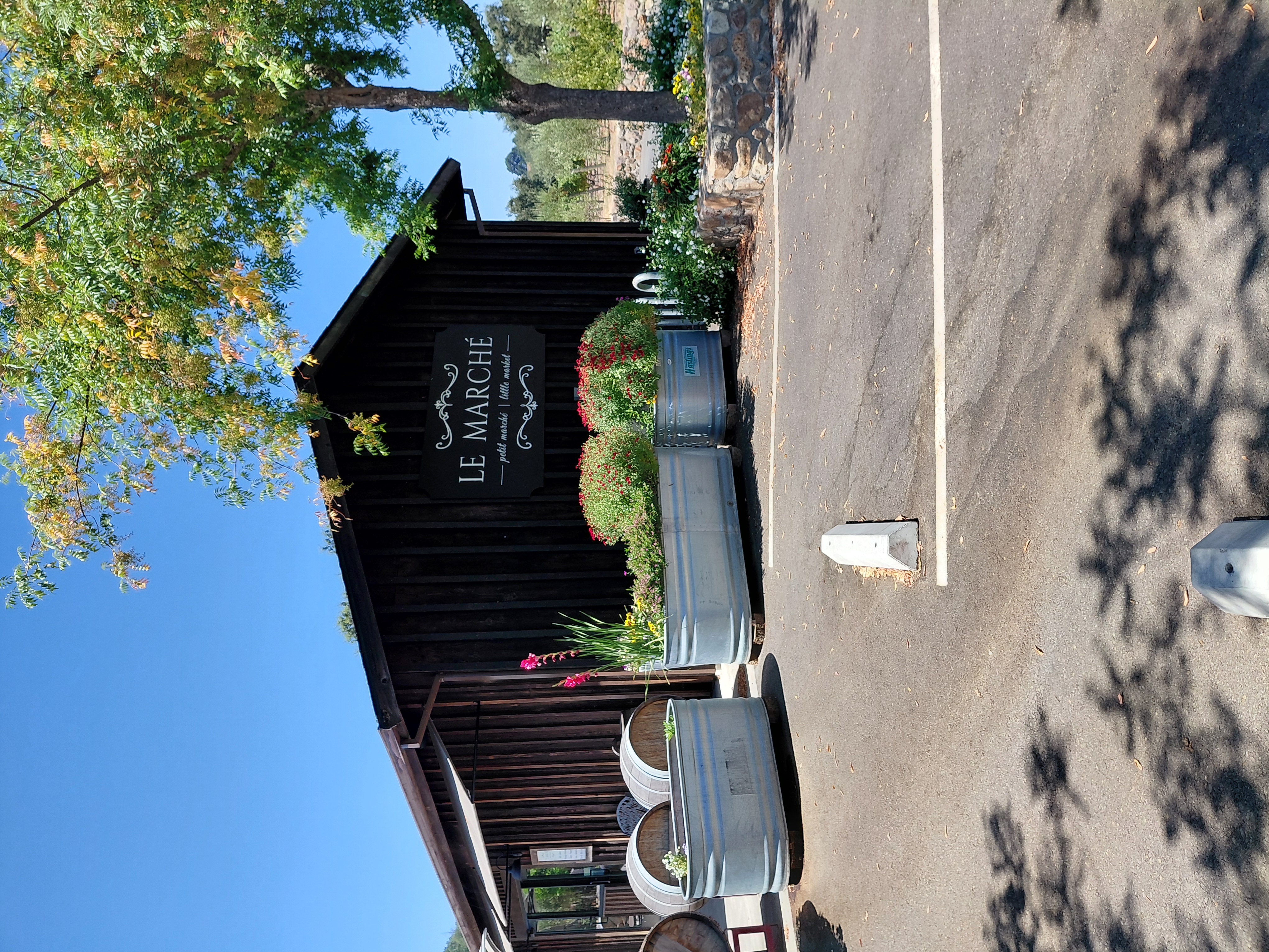 Le Marché winery entrance in Napa Valley