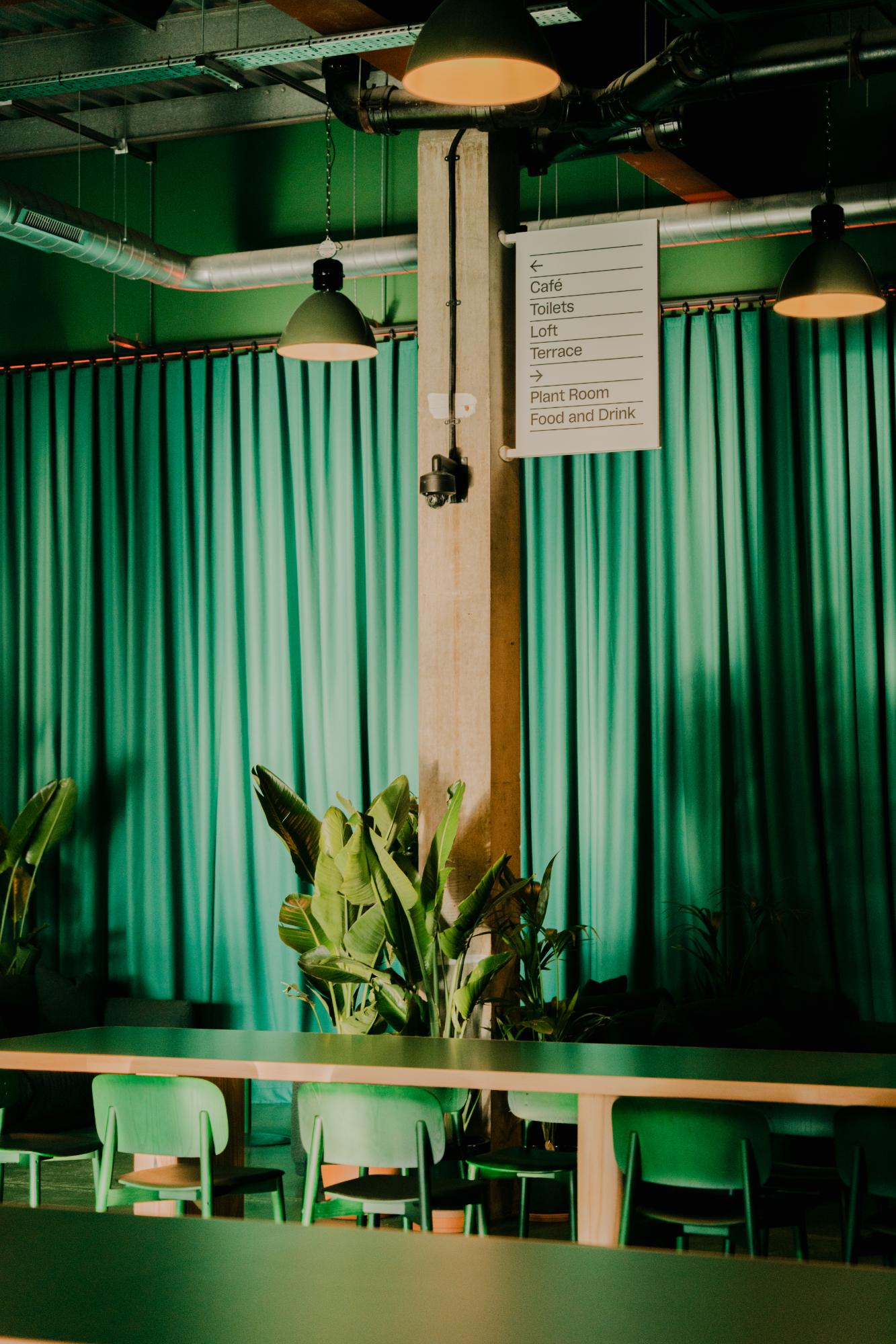 Corner Corner