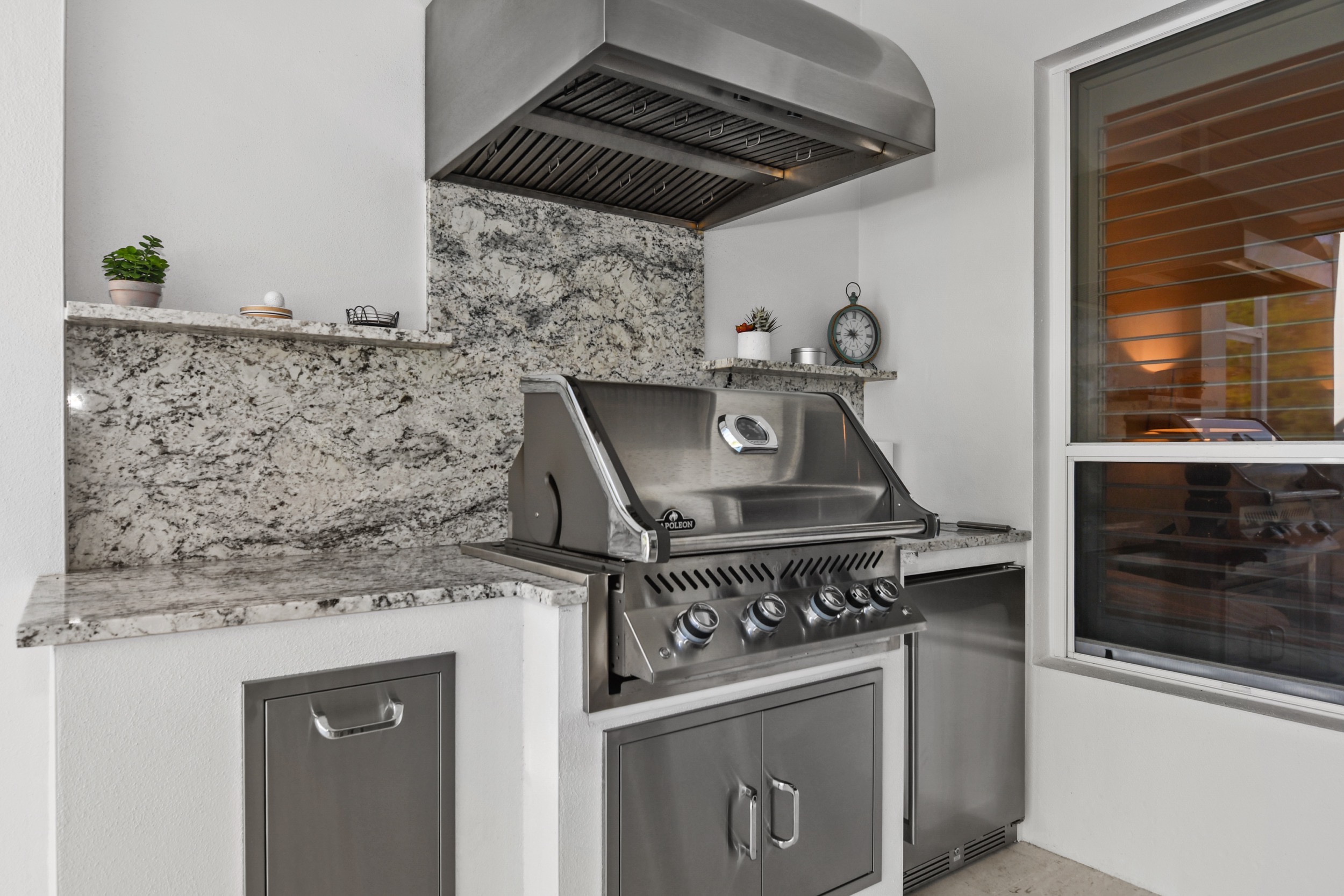 Outdoor Kitchen — Stainless Steel Grill Station