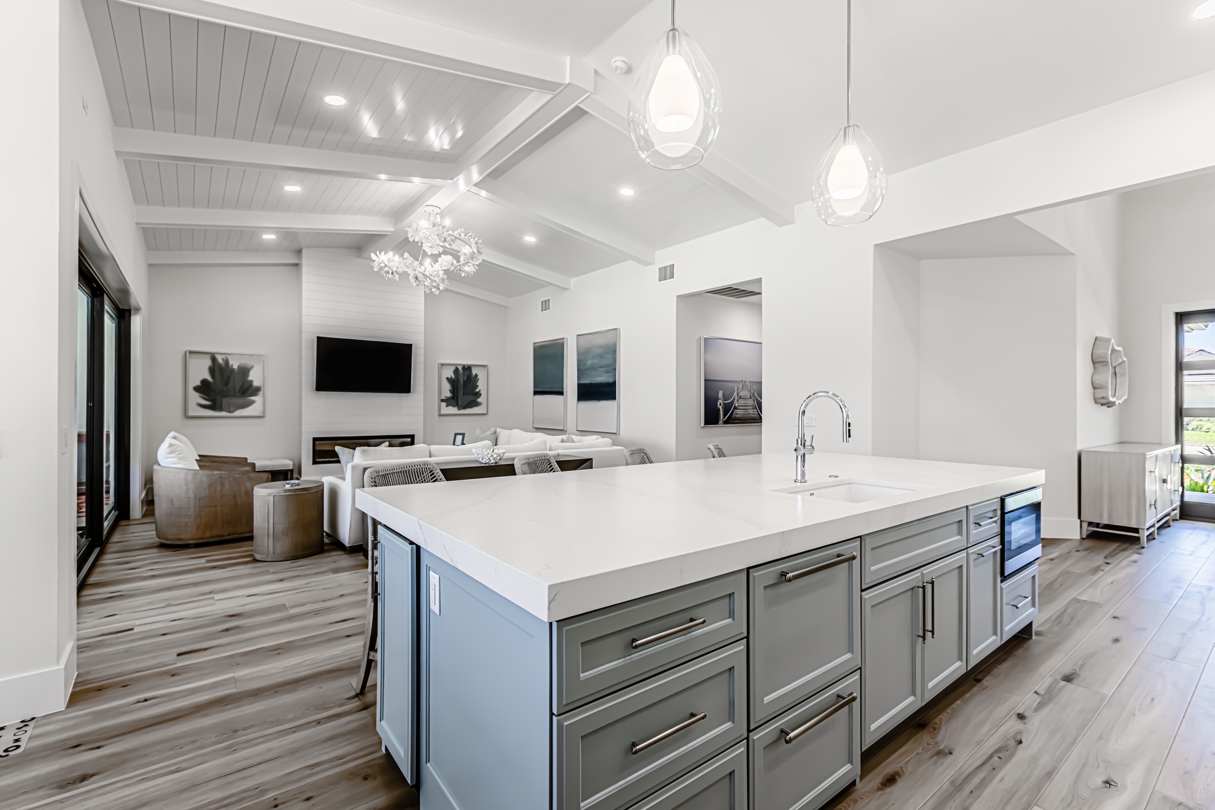 Open Concept Kitchen & Coastal Living