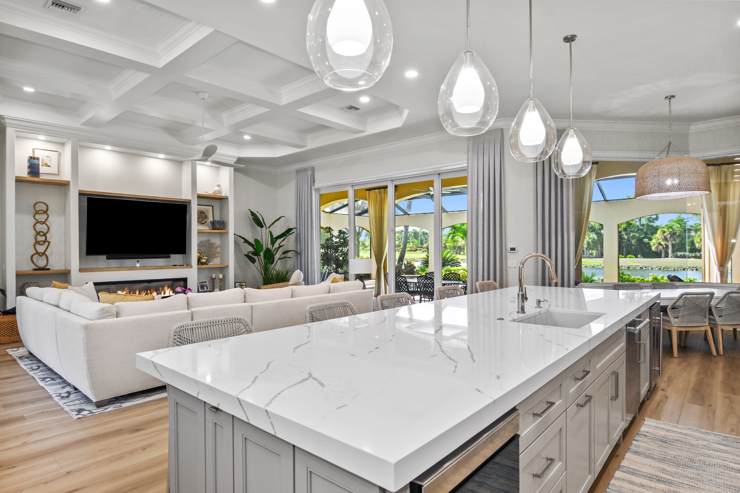 Open Concept Living & Kitchen