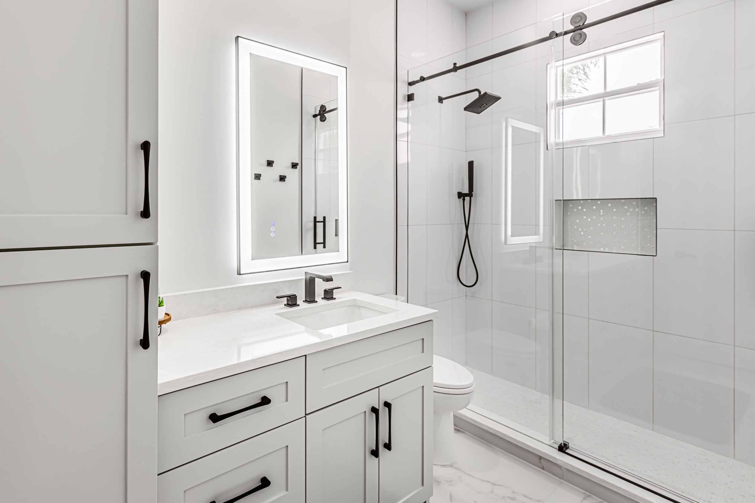 Modern Master Bath — Black Fixtures