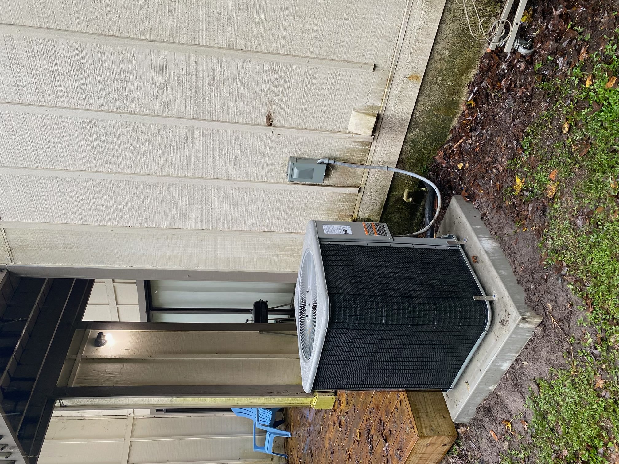 New Allied 2.5 ton heat pump outdoor unit installed in Gainesville, FL