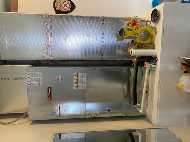 vickers-hvac-ocala-before-indoor-trane-runtru-air-handler.jpg - Old Trane RunTru indoor air handler before replacement in Ocala, FL