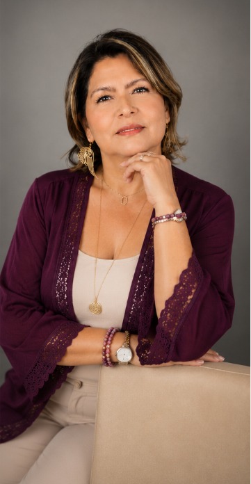 Jenny Céspedes — Mentora de Soberanía Femenina