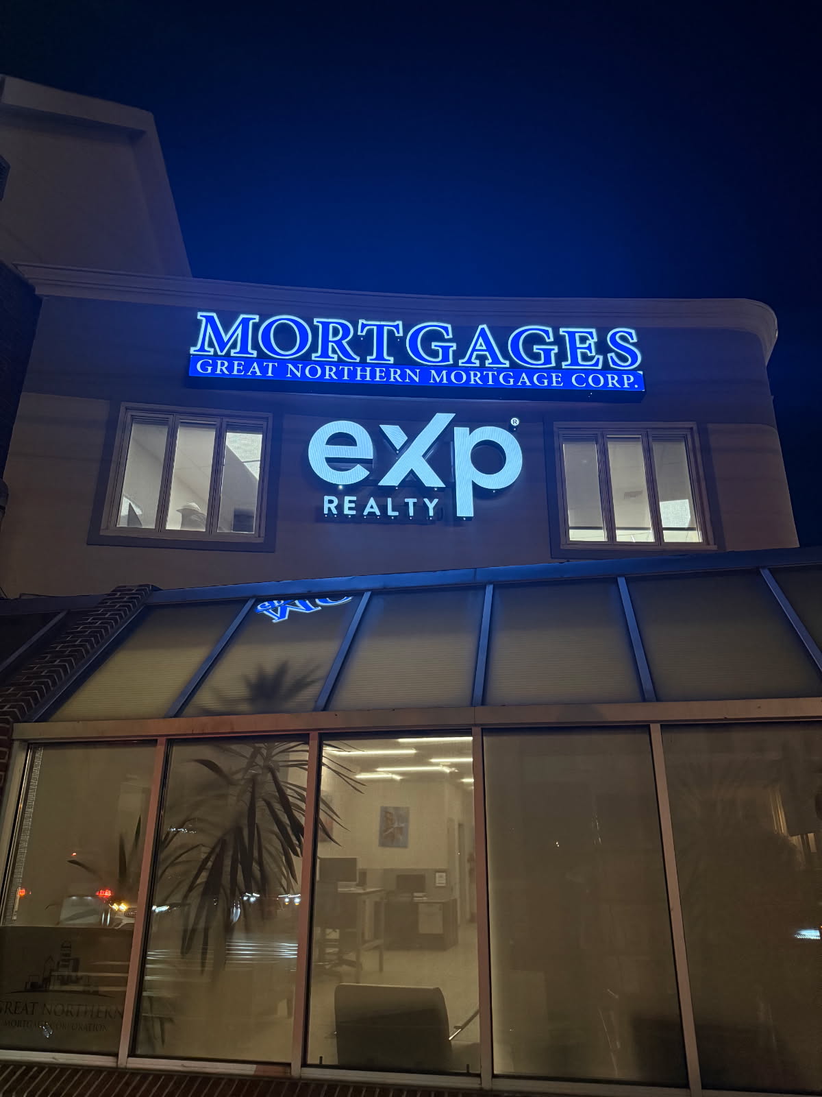 Illuminated Storefront Signage - Mortgage & Realty