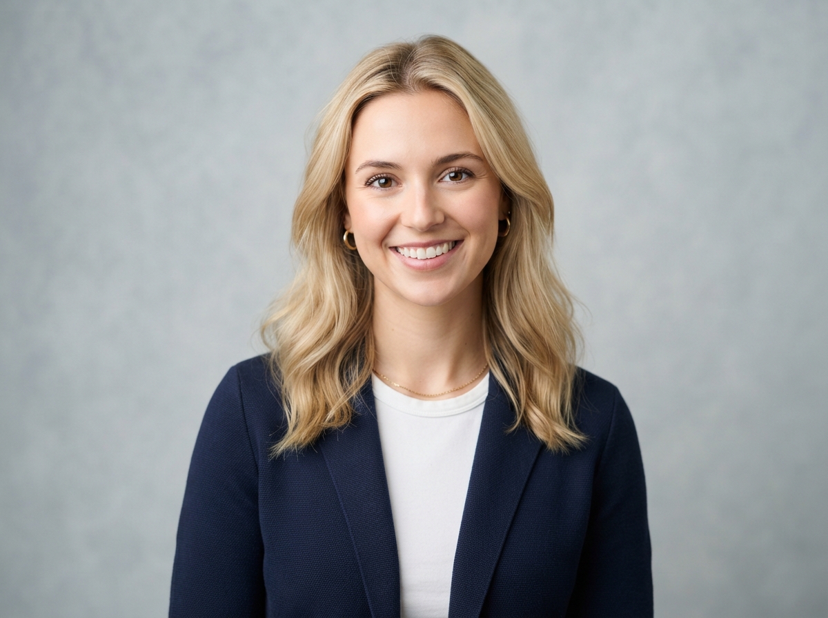 Chloe, AI Copywriter