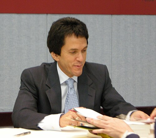 Mitch Albom at a book signing in 2010
