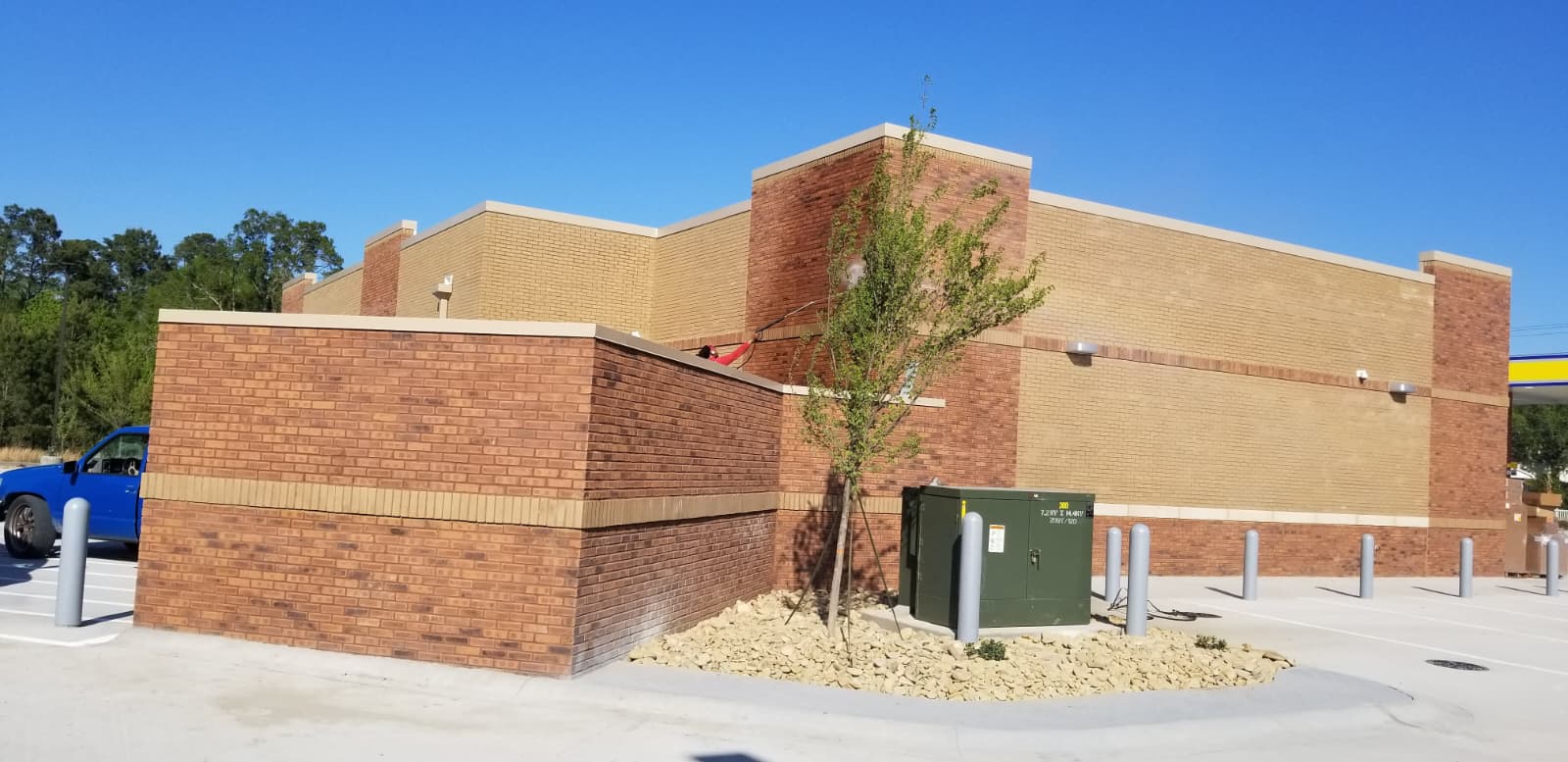 Commercial Travel Center & Fueling Facility