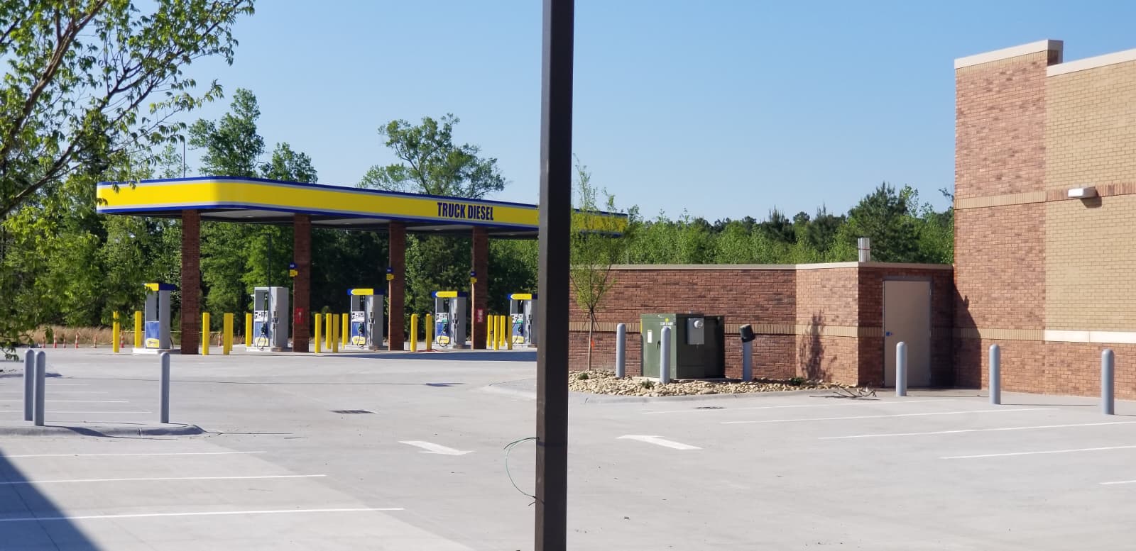 Commercial Travel Center & Fueling Facility photo 5