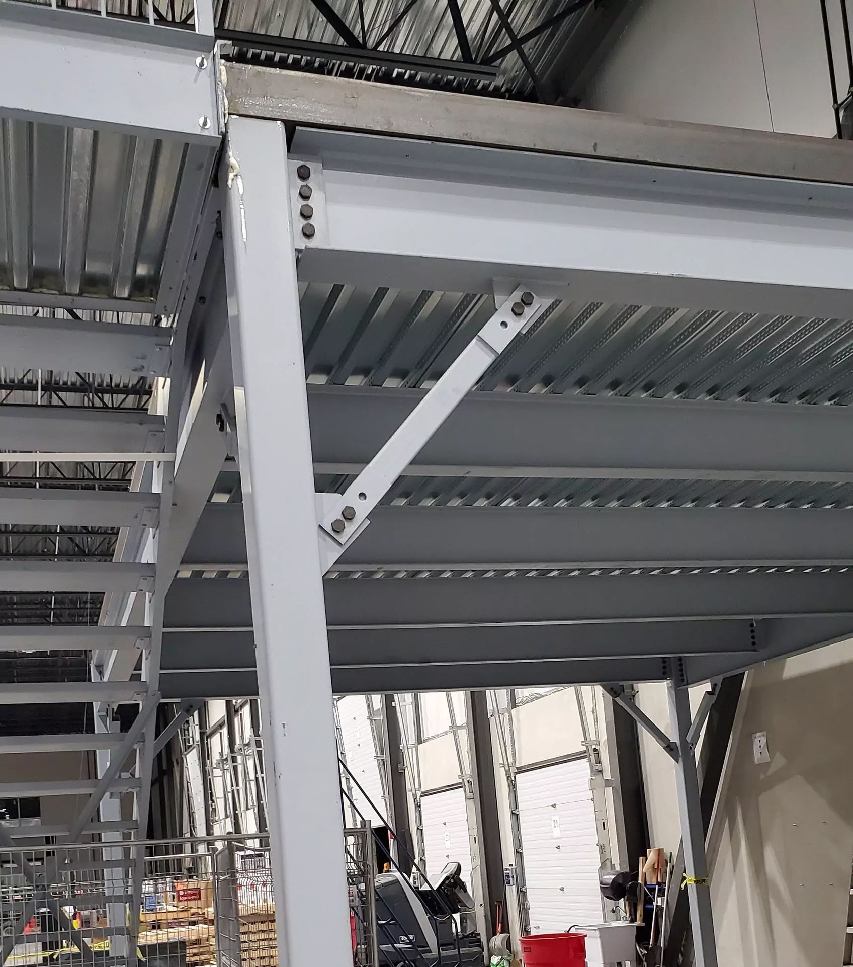 Mezzanine industrielle sur mesure
