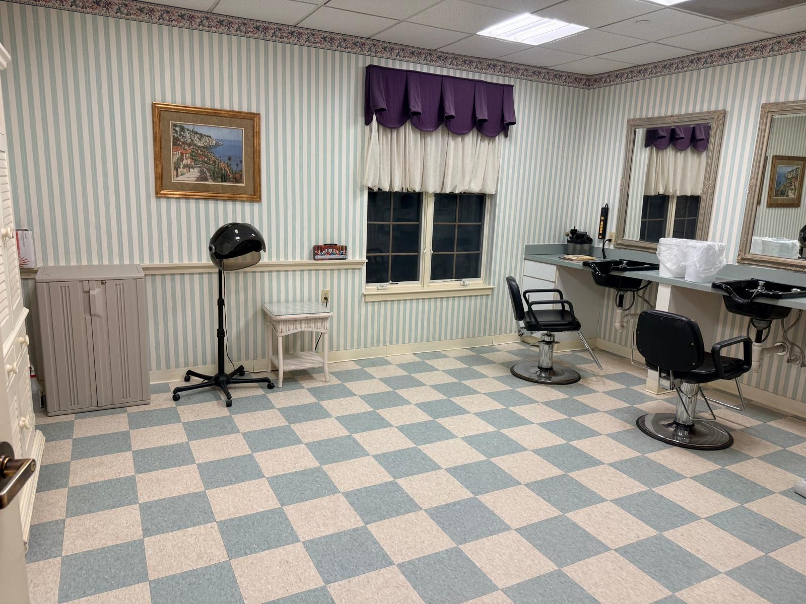 Salon & Spa Floor Cleaning - Checkered Tile Restoration