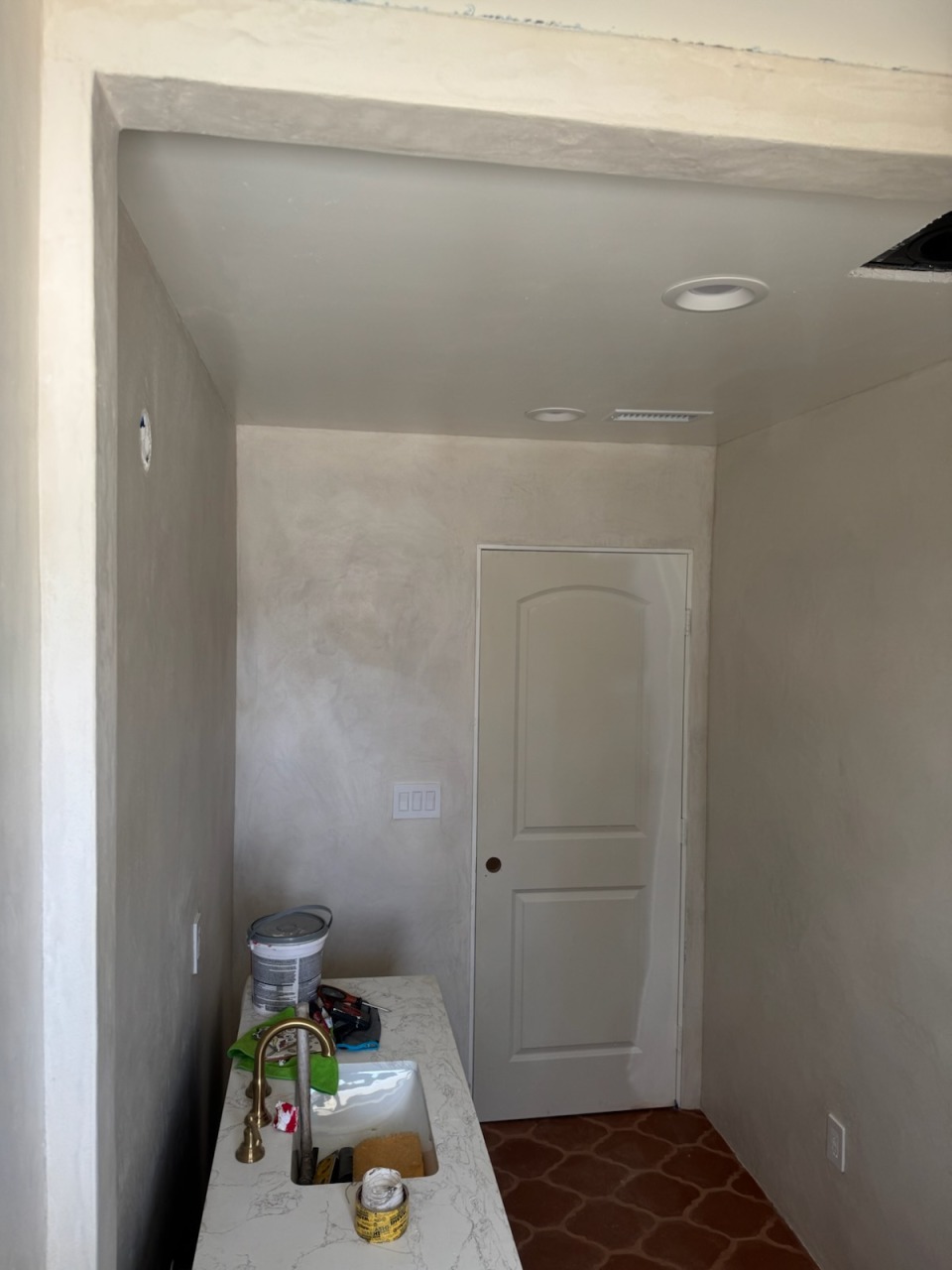 Smooth Interior Venetian Plaster Alcove