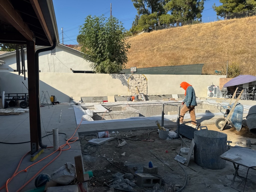 Poolside Stucco Wall & Patio Construction