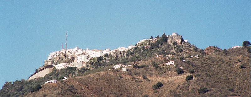Comares