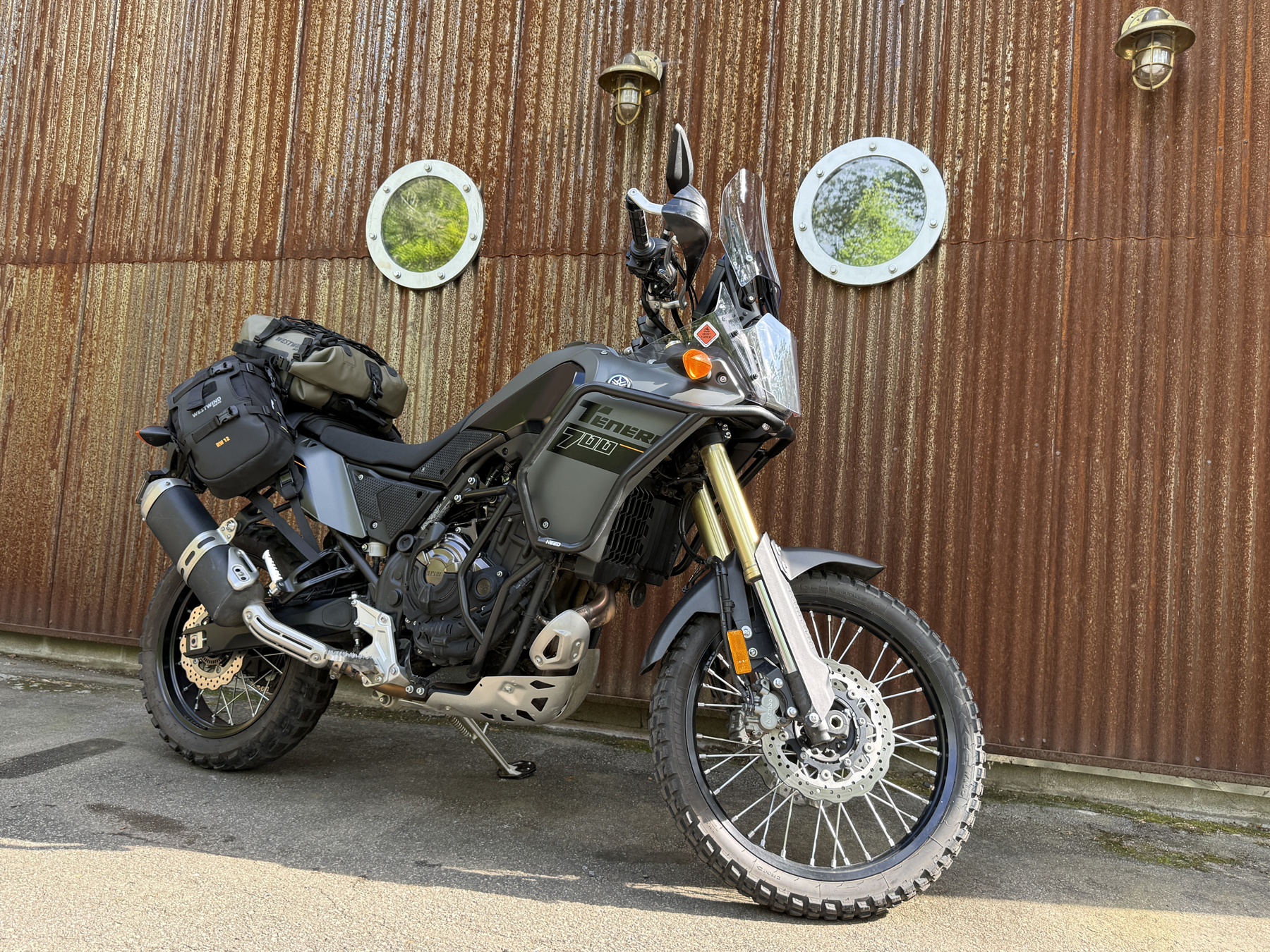 Yamaha Ténéré 700 adventure motorcycle rental in Asheville, NC
