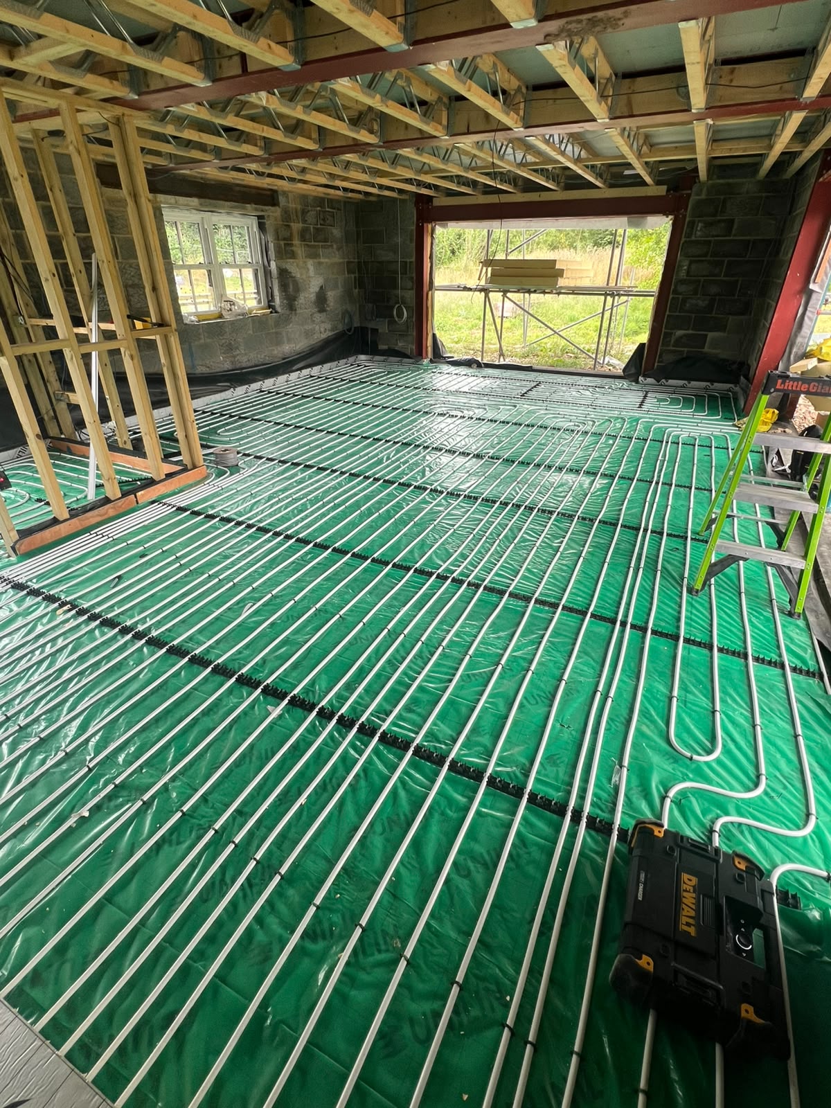 Underfloor heating manifold and pipework