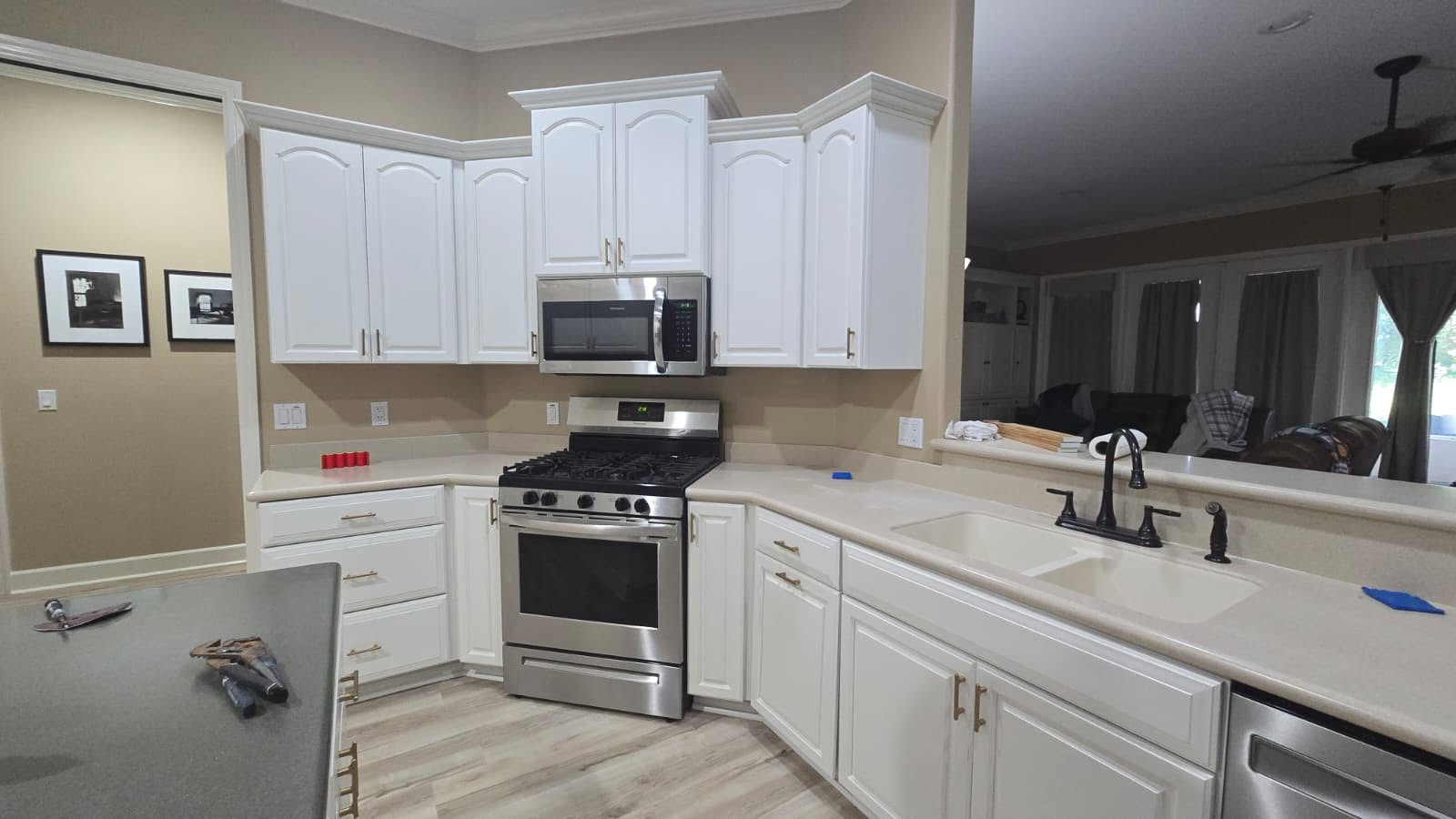 Cabinet Refinishing & Painting