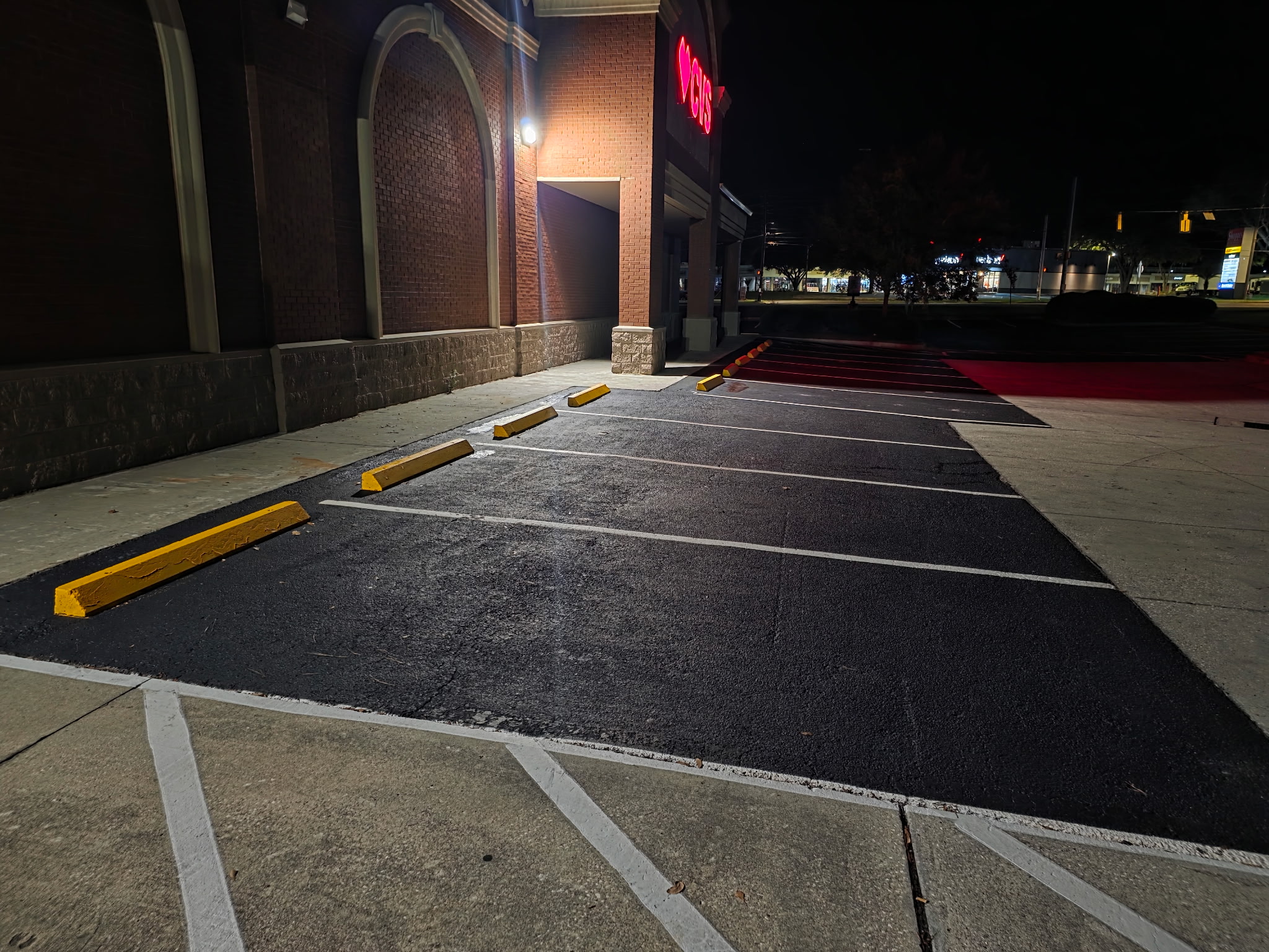 Commercial Parking Lot & Safety Wheel Stops