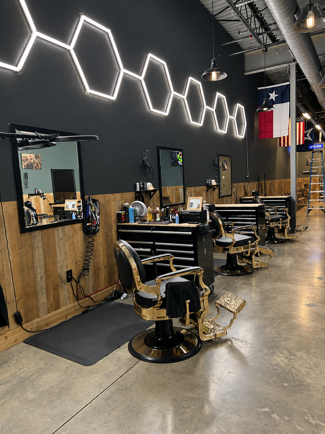 Beard Boss Barbershop – Heath — shop interior