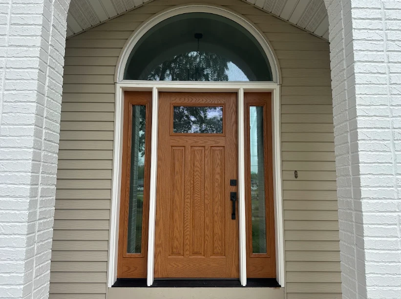Entry Door with Sidelights & Arched Transom