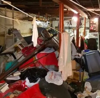 Basement Cleanout service on Long Island — Time To Junk It