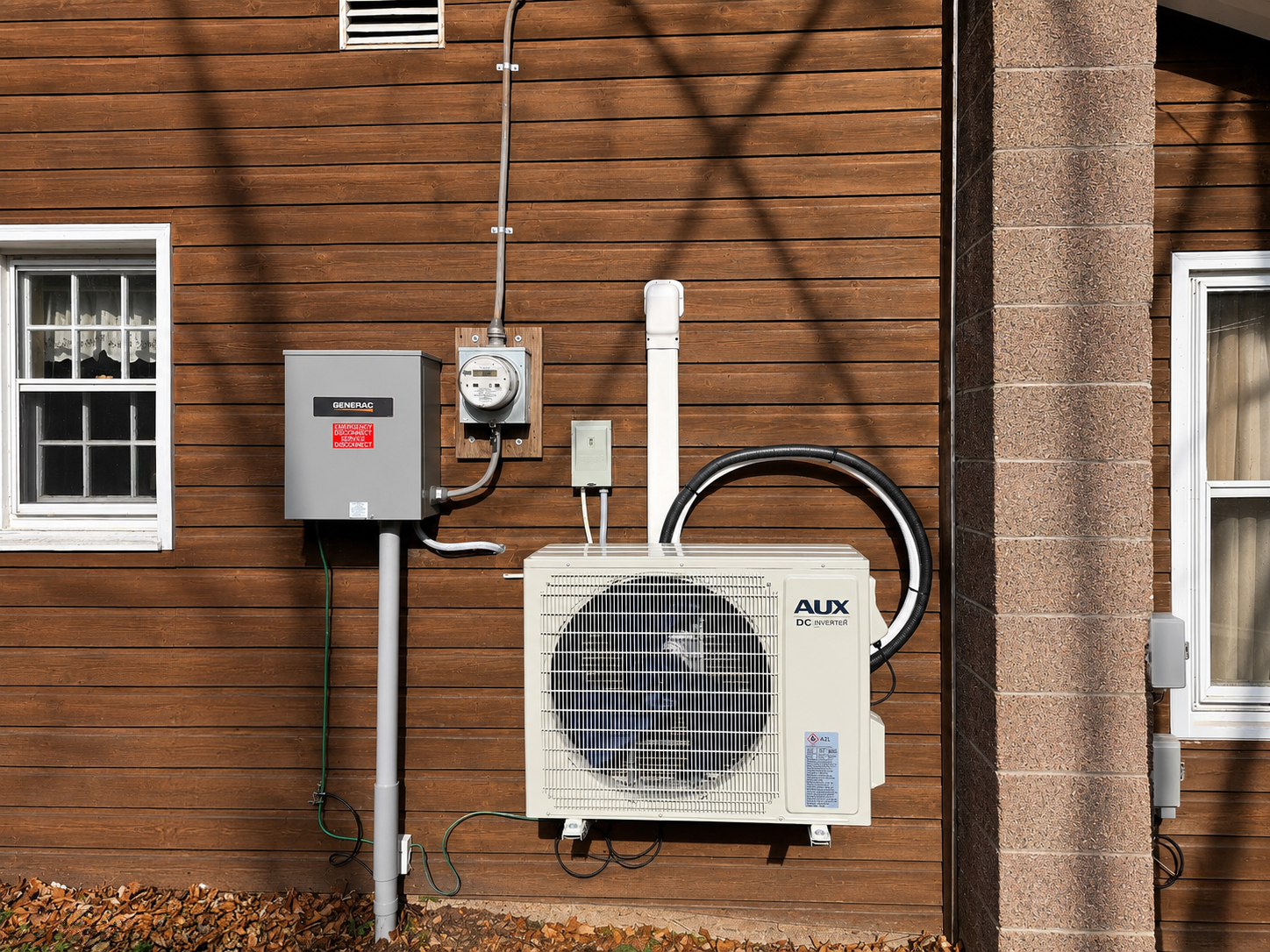 AUX Inverter Outdoor Unit with Electric Disconnect