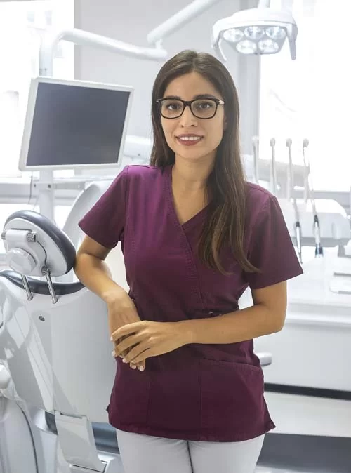 Dr. Maryam Kia, Dentist at Avenue Dental Budapest