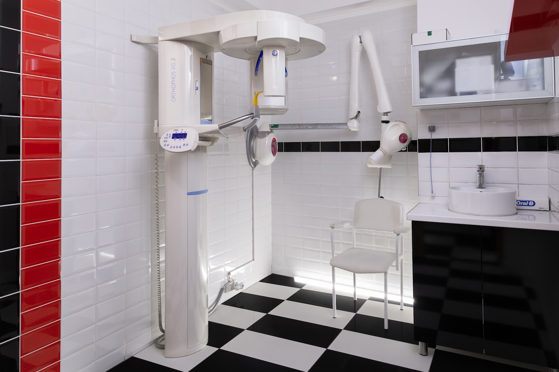 Équipement dentaire chez Avenue Dental Budapest